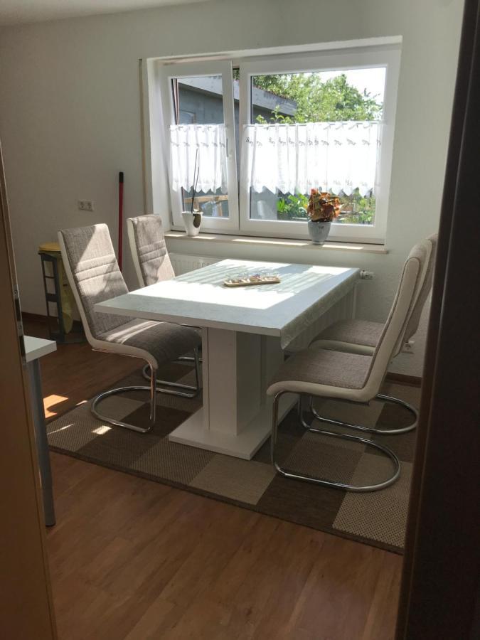 Ferienwohnung Fuegner Бад Шусенрид Екстериор снимка